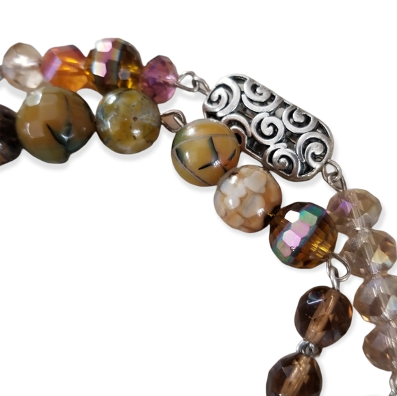 Hand Crafted Multi-Strand Semi-precious Stone and Crystal Beaded Bracelet - Picture 7 of 8